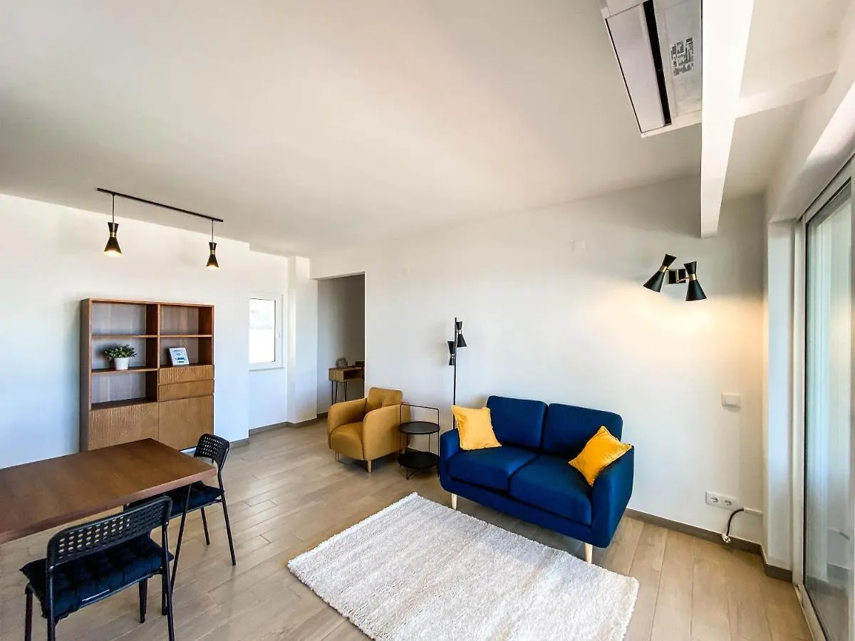 Balcony With Seaview - 1 Bed Apartment Luz