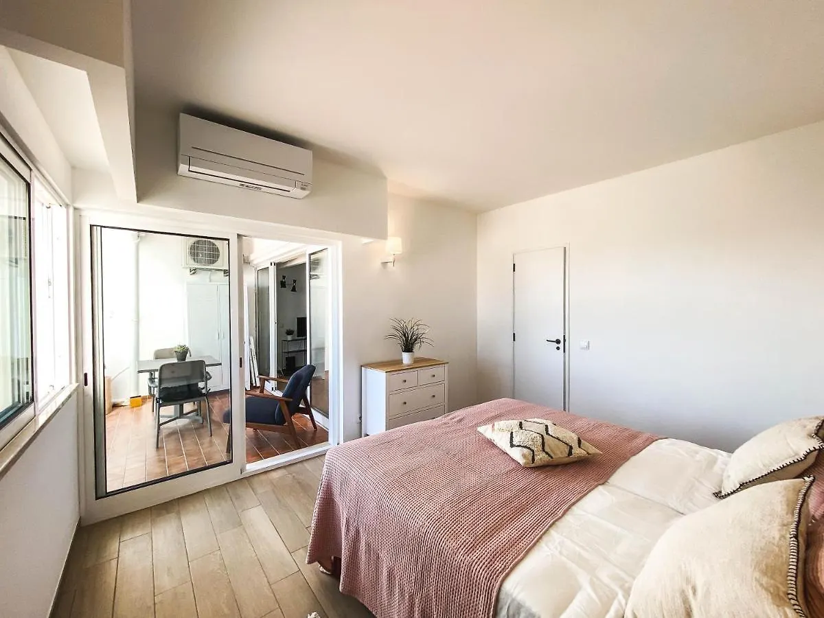 Balcony With Seaview - 1 Bed Apartment Praia Da Luz